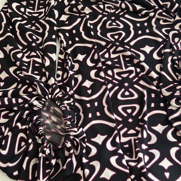 Laundry By Shelli Segal, Long Sleeve, Black Print Dress, Size 4 - Picture 2 of 7